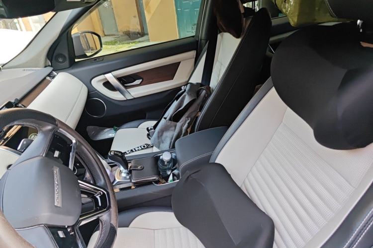 Used Land Rover Discovery Sport 2022 249 PS R-Dynamic S Performance Edition 5 Seats Left Front Seat