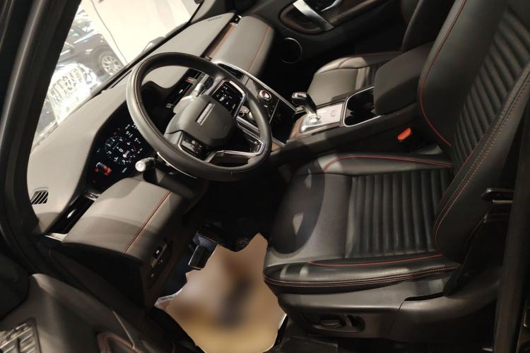 Used Land Rover Discovery Sport 2022 249 PS R-Dynamic S Performance Edition 5 Seats Left Front Seat