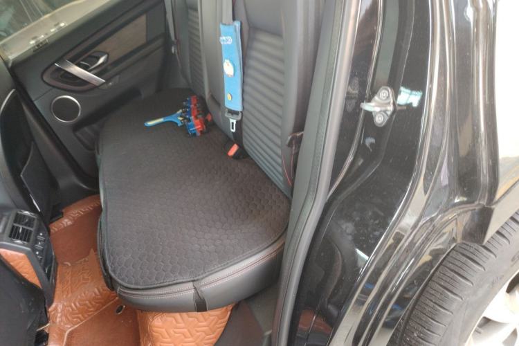 Used Land Rover Discovery Sport 2022 249 PS R-Dynamic S Performance Edition 5 Seats Left Rear Seat