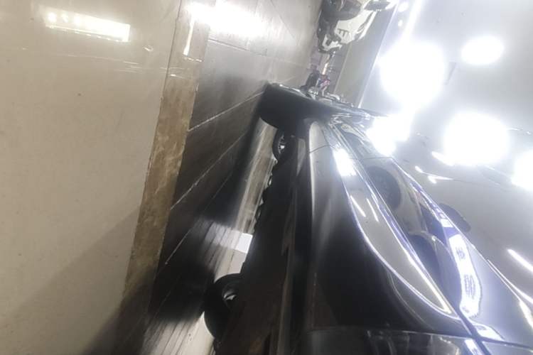 Used Land Rover Discovery Sport 2022 249 PS R-Dynamic S Performance Edition 5 Seats Left Side Sill