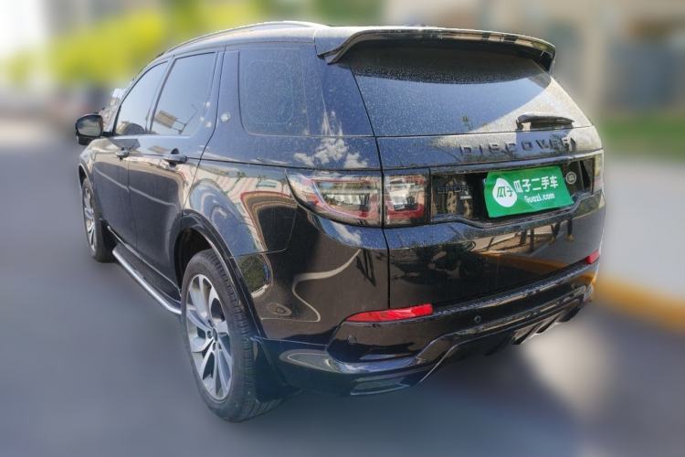 Used Land Rover Discovery Sport 2022 Revised Version 249 PS Metropolitan Edition Rear Left 45 Deg
