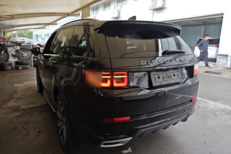 Used Land Rover Discovery Sport 2022 Revised Version 2 249 PS R-Dynamic SE Performance Tech Edition 5 Seats Rear Left 45 Deg