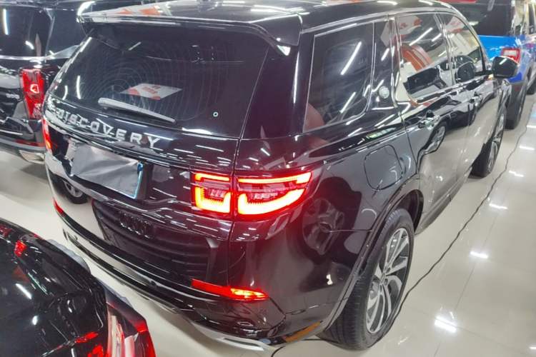 Used Land Rover Discovery Sport 2022 Revised Version 249 PS R-Dynamic S Performance Edition 5 Seats Rear Right 45 Deg