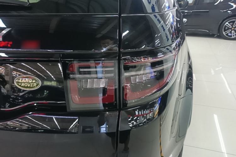 Used Land Rover Discovery Sport 2022 Revised Version 249 PS R-Dynamic S Performance Edition 5 Seats Right Rear Taillight