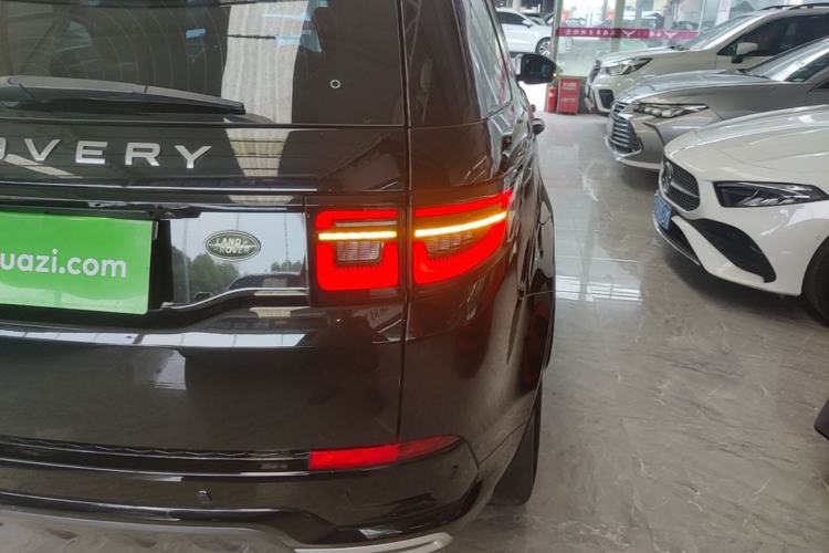 Used Land Rover Discovery Sport 2022 249 PS R-Dynamic S Performance Edition 5 Seats Right Rear Taillight