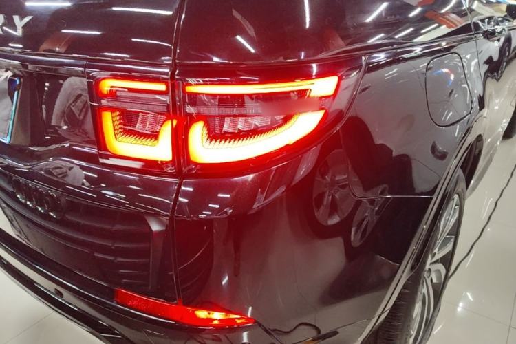 Used Land Rover Discovery Sport 2022 Revised Version 249 PS R-Dynamic S Performance Edition 5 Seats Right Rear Taillight