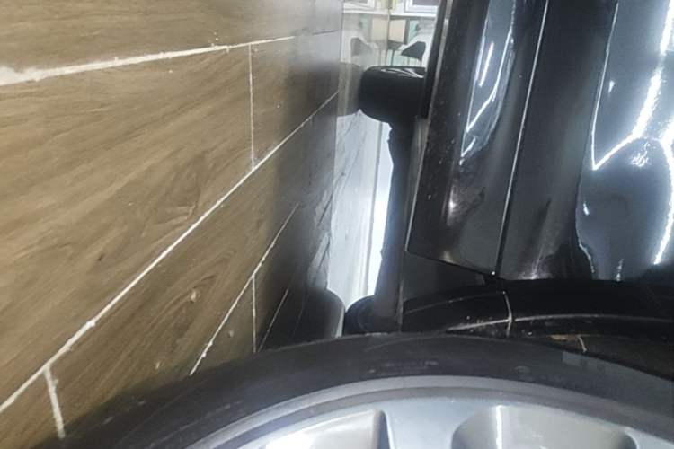 Used Land Rover Discovery Sport 2022 249 PS R-Dynamic S Performance Edition 5 Seats Right Side Sill