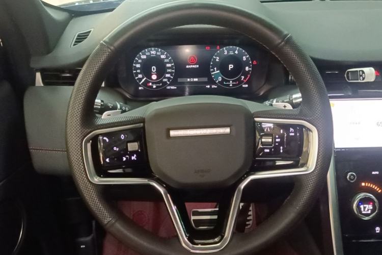 Used Land Rover Discovery Sport 2022 Revised Version 2 249 PS R-Dynamic SE Performance Tech Edition 5 Seats Steering Wheel