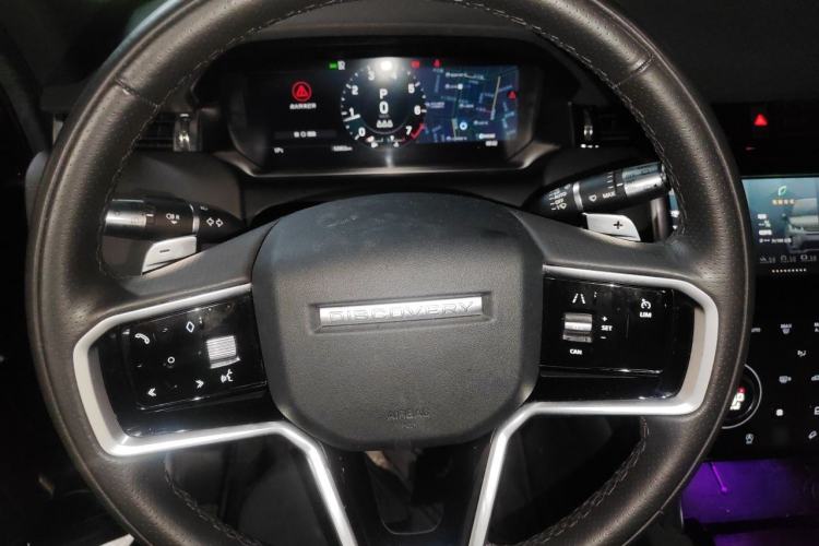 Used Land Rover Discovery Sport 2022 Revised Version 249 PS R-Dynamic S Performance Edition 5 Seats Steering Wheel
