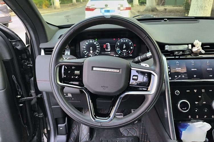 Used Land Rover Discovery Sport 2022 249 PS R-Dynamic S Performance Edition 5 Seats Steering Wheel