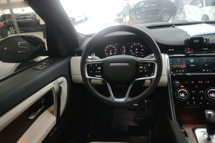 Used Land Rover Discovery Sport 2022 Revised Version 2 249 PS R-Dynamic SE Performance Tech Edition 5 Seats Steering Wheel