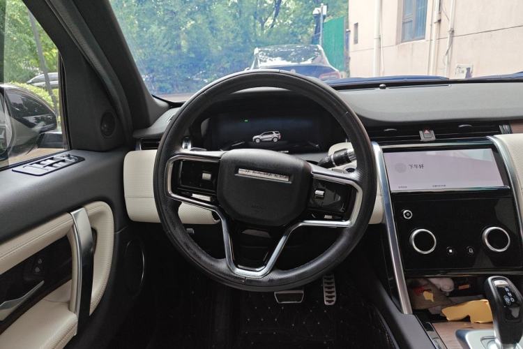 Used Land Rover Discovery Sport 2022 249 PS R-Dynamic S Performance Edition 5 Seats Steering Wheel