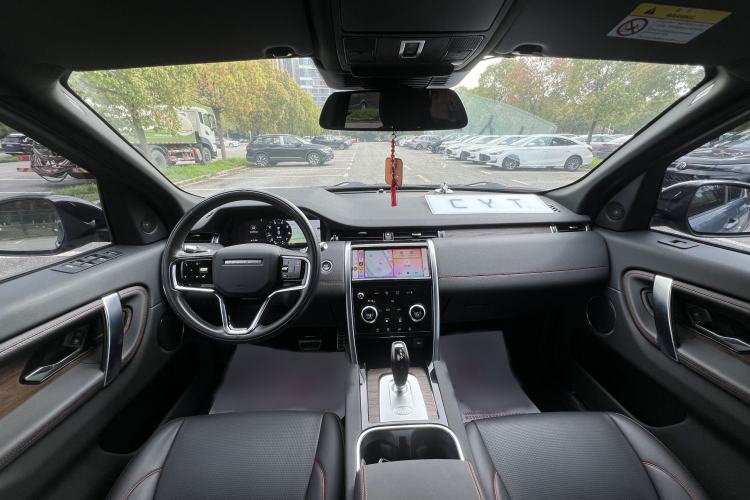 Used Land Rover Discovery Sport 2022 249 PS R-Dynamic S Performance Edition 5 Seats Audio And AC Panel