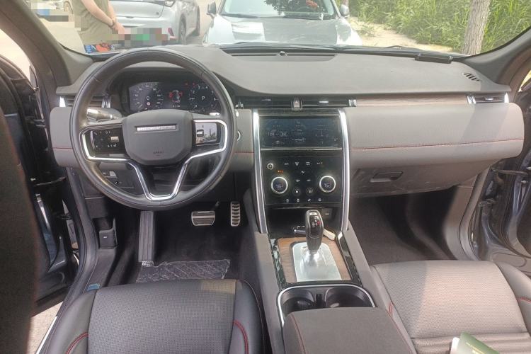Used Land Rover Discovery Sport 2022 Revised Version 249 PS R-Dynamic S Performance Edition 5 Seats Center Console
