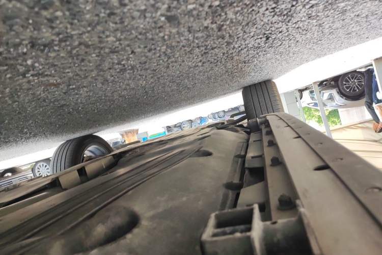 Used Land Rover Discovery Sport 2022 249 PS R-Dynamic S Performance Edition 5 Seats Chassis Rear Left