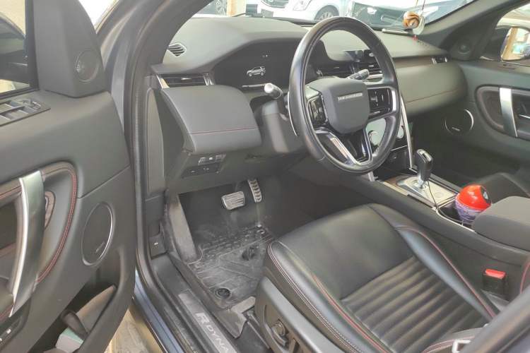 Used Land Rover Discovery Sport 2022 249 PS R-Dynamic S Performance Edition 5 Seats Driver Seat
