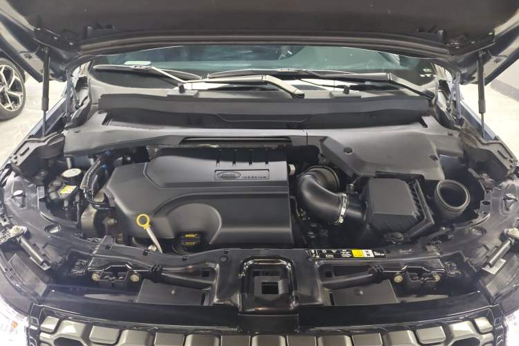 Used Land Rover Discovery Sport 2022 Restyled 249 PS R-Dynamic SE Performance Tech Edition 5 Seats Engine Bay