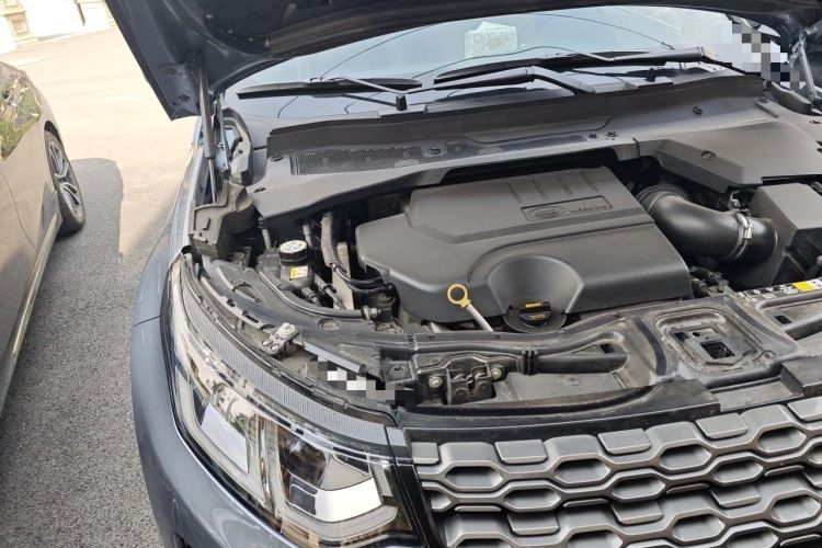 Used Land Rover Discovery Sport 2022 249 PS R-Dynamic S Performance Edition 5 Seats Engine Bay Right