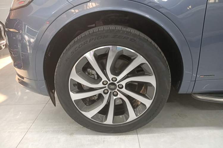 Used Land Rover Discovery Sport 2022 249 PS R-Dynamic SE Performance Tech Edition 5 Seats Exterior 7