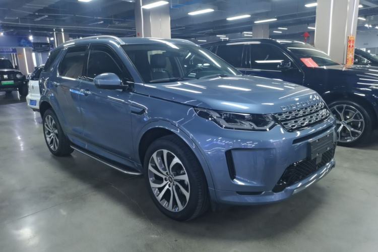 Used Land Rover Discovery Sport 2022 249 PS R-Dynamic S Performance Edition 5 Seats Front Right 45 Deg