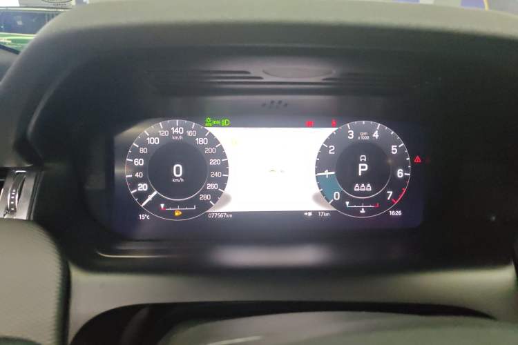 Used Land Rover Discovery Sport 2022 Restyled 249 PS R-Dynamic SE Performance Tech Edition 5 Seats Instrument Cluster