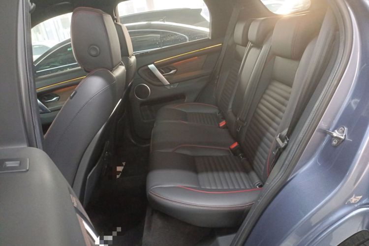 Used Land Rover Discovery Sport 2022 249 PS R-Dynamic SE Performance Tech Edition 5 Seats Interior 4