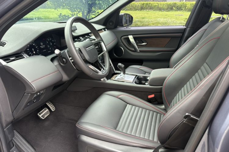 Used Land Rover Discovery Sport 2022 Revised Version 249 PS R-Dynamic S Performance Edition 5 Seats Interior 5