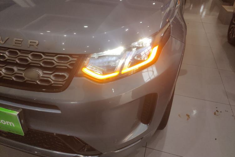 Used Land Rover Discovery Sport 2022 249 PS R-Dynamic S Performance Edition 5 Seats Left Front Headlight