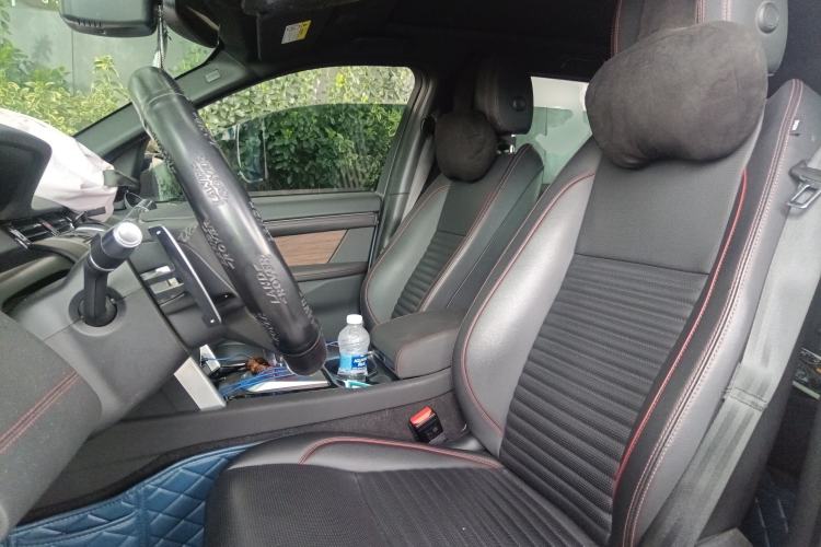 Used Land Rover Discovery Sport 2022 249 PS R-Dynamic S Performance Edition 5 Seats Left Front Seat