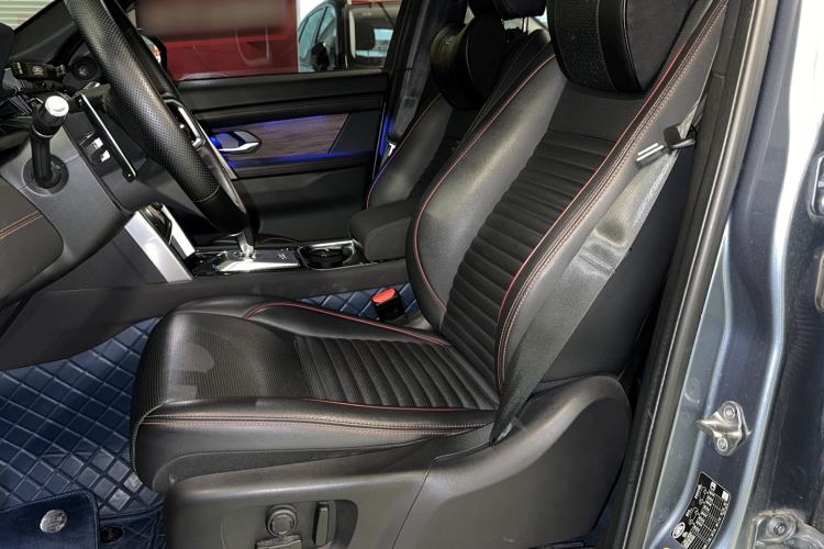 Used Land Rover Discovery Sport 2022 Restyled 249 PS R-Dynamic SE Performance Tech Edition 5 Seats Left Front Seat