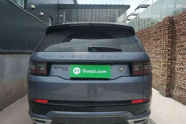 Used Land Rover Discovery Sport 2022 249 PS R-Dynamic SE Performance Tech Edition 5 Seats Rear