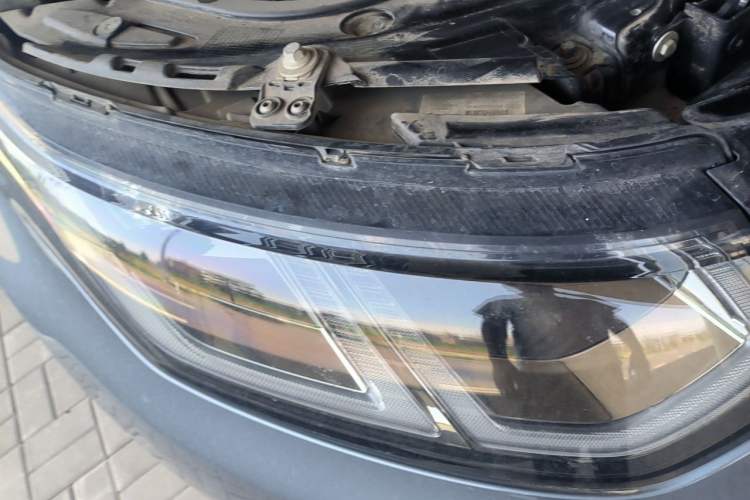 Used Land Rover Discovery Sport  Right Front Headlight