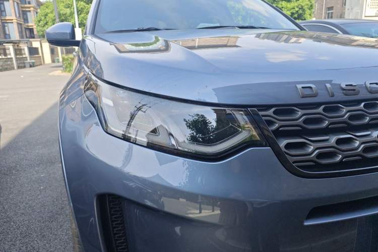 Used Land Rover Discovery Sport 2022 249 PS R-Dynamic S Performance Edition 5 Seats Right Front Headlight