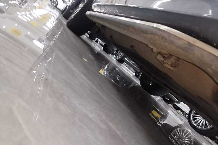 Used Land Rover Discovery Sport 2022 249 PS R-Dynamic S Performance Edition 5 Seats Right Side Sill
