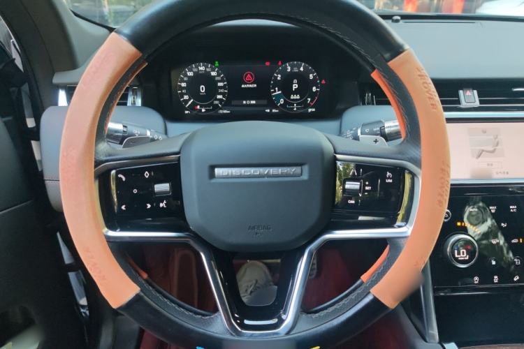 Used Land Rover Discovery Sport 2022 Revised Version 249 PS R-Dynamic S Performance Edition 5 Seats Steering Wheel