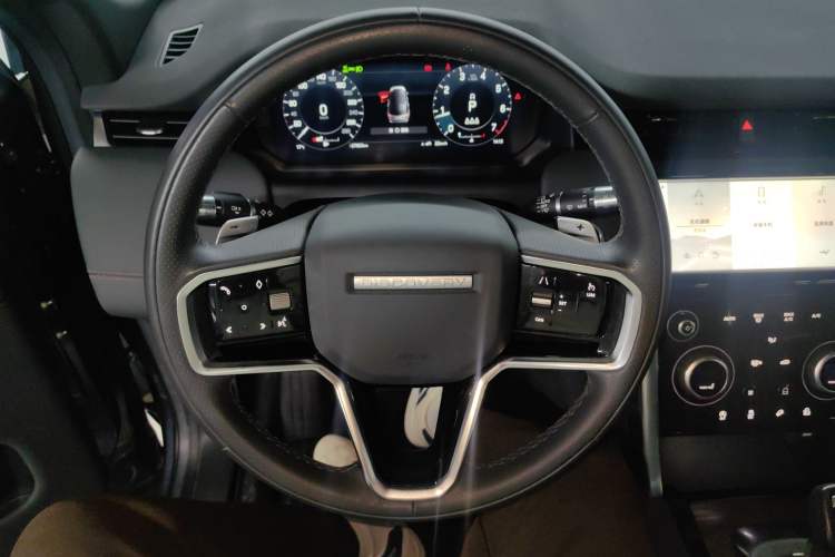 Used Land Rover Discovery Sport 2022 249 PS R-Dynamic S Performance Edition 5 Seats Steering Wheel