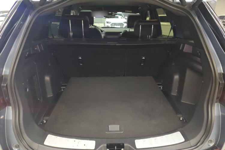 Used Land Rover Discovery Sport 2022 Restyled 249 PS R-Dynamic SE Performance Tech Edition 5 Seats Trunk