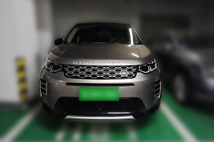 Used Land Rover Discovery Sport 2022 Revised Version 249 PS Metropolitan Edition Front