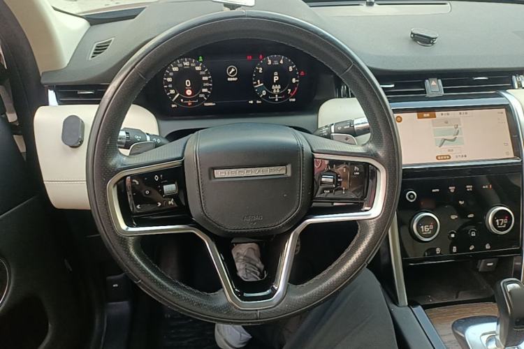 Used Land Rover Discovery Sport 2022 249 PS R-Dynamic HSE Luxury Custom Edition 7 Seats Steering Wheel