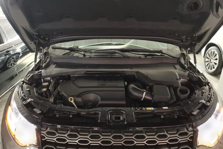Used Land Rover Discovery Sport 2022 249 PS R-Dynamic SE Performance Tech Edition 5 Seats Engine Bay
