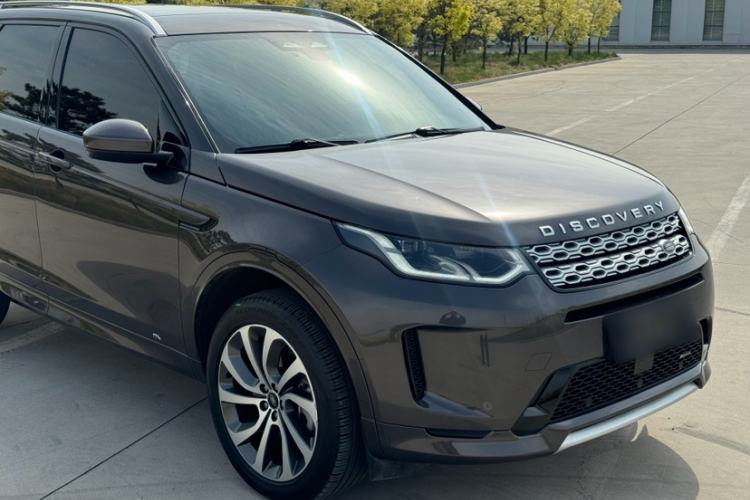 Used Land Rover Discovery Sport 2022 249 PS Metropolitan Edition 5 Seats Exterior 2