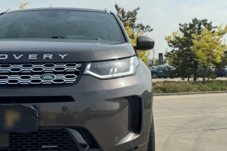 Used Land Rover Discovery Sport 2022 249 PS Metropolitan Edition 5 Seats Exterior 6