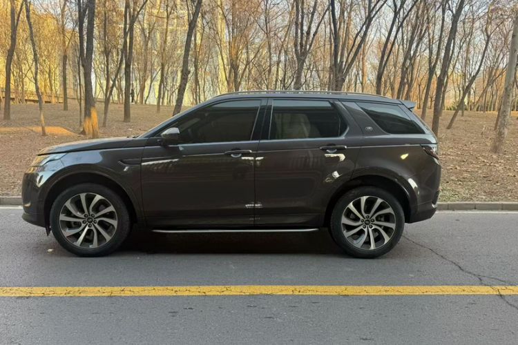 Used Land Rover Discovery Sport 2022 Revised Version 249 PS Metropolitan Edition Exterior 7