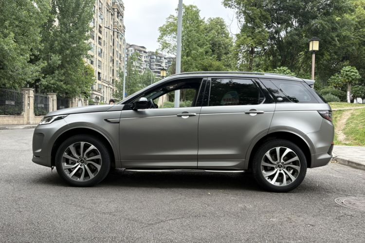 Used Land Rover Discovery Sport 2022 249 PS R-Dynamic S Performance Edition 5 Seats Exterior 8