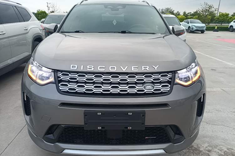 Used Land Rover Discovery Sport 2022 249 PS Metropolitan Edition 5 Seats Front