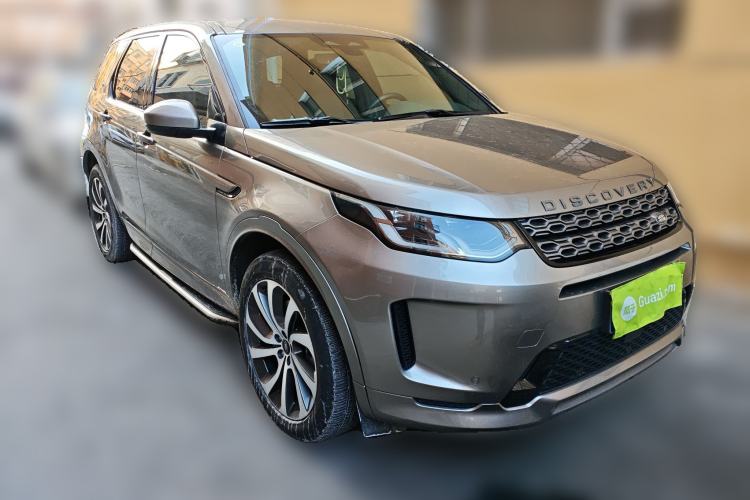 Used Land Rover Discovery Sport 2022 249 PS R-Dynamic S Performance Edition 5 Seats Front Right 45 Deg
