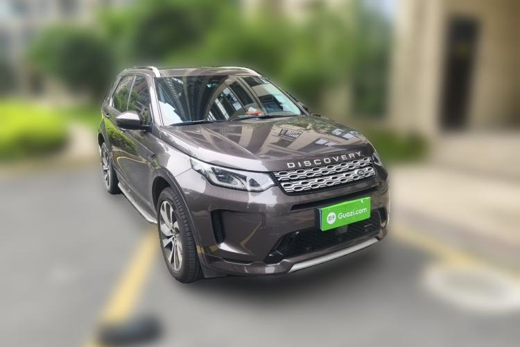 Used Land Rover Discovery Sport 2022 249 PS Metropolitan Edition 5 Seats Front Right 45 Deg