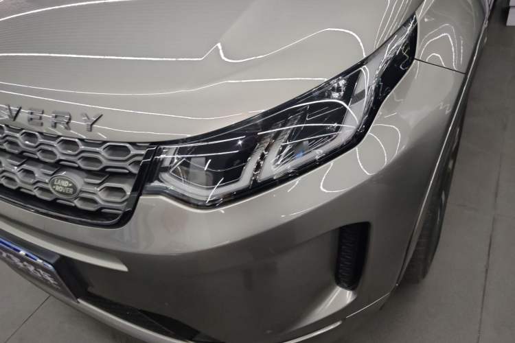 Used Land Rover Discovery Sport 2022 249 PS R-Dynamic SE Performance Tech Edition 5 Seats Left Front Headlight