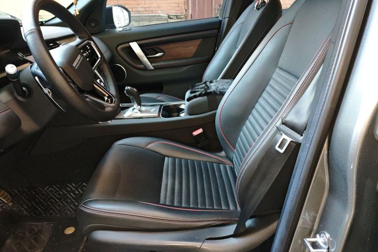 Used Land Rover Discovery Sport 2022 249 PS R-Dynamic S Performance Edition 5 Seats Left Front Seat