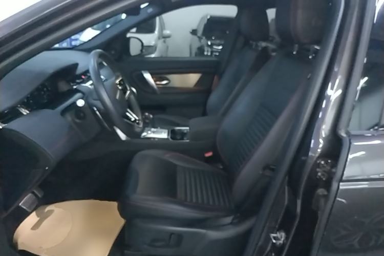 Used Land Rover Discovery Sport 2022 249 PS Metropolitan Edition 5 Seats Left Front Seat